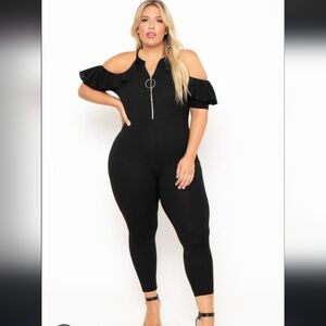 ❄️❄️ NWT FASHION NOVA 1X JUMPSUIT